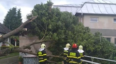 Vodný živel vyčíňa aj v Nižnom Čaji v okrese Košice. Vyhlásili 3. stupeň povodňovej aktivity