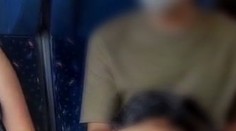 Vytiahol vo vlaku pohlavný úd a začal masturbovať. Polícia už pozná jeho identitu