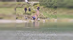 Video z Tatier pobúrilo Slovákov. Turistkám hrozí pokuta viac než 3000 eur