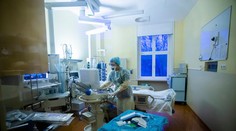 Situácia v nemocniciach sa zhoršuje, pribudlo 116 pacientov. Za včera máme aj 14-tisíc infikovaných