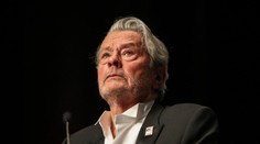 Chradnúcemu Delonovi súd pridelil kurátora, ktorý bude spravovať jeho bankový účet