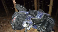 Tragická nehoda na Záhorí! Dvojica mužov na štvorkolke vletela do stromu