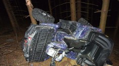 Tragická nehoda na Záhorí! Dvojica mužov na štvorkolke vletela do stromu