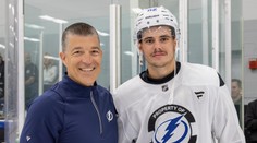 Veľký slovenský talent by mohol byť v NHL skôr, ako sa čakalo. Expert vidí obrovský potenciál