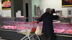 Ženu (65) prichytili pri krádeži potravín. Gesto policajtov dojalo celú krajinu