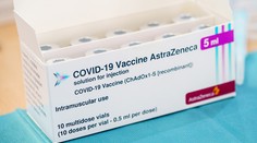 Slovensko pozastavilo očkovanie prvou dávkou vakcíny AstraZeneca