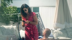 Beckham v spoločnosti neznámej brunety. David, kde máš Victoriu?