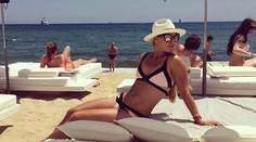 Sexica v bikinách! Cibulková oddychuje ako hollywoodska hviezda
