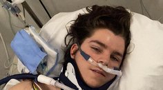 Dráma na ľade: Nórsky juniorský reprezentant ochrnul po náraze do bránky