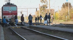 Cestovanie vlakom z Bratislavy na Záhorie čakajú výrazné obmedzenia. Železnice spustia prerábku trate