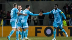 Šláger kola priniesol kvalitný futbal aj množstvo emócií. Slovan využil početnú prevahu