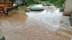 Povodne narobili na majetku ľudí vlani státisícové škody. Odborníci radia, čo by mala obsahovať poistka