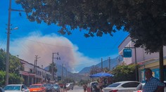 Ďalší požiar v Stredomorí: Na polostrove museli evakuovať tisíce ľudí