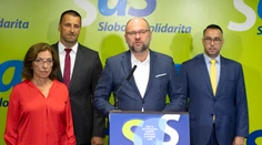 SaS predkladá ústavný zákon o dôchodkoch. Krajniak reaguje, že tým chce Sme rodina zatiahnuť do konfliktu