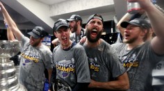 "Stanley Cup tento rok do Česka nezavíta." Pozrite si ohlasy médií po finále NHL