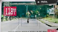 Viac než dosť: Kolobežkár brázdil ulice Liptovského Mikuláša 118-kilometrovou rýchlosťou