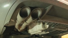 Definitívny koniec áut so spaľovacími motormi. Europarlament odklepol zrýchlený režim znižovania emisií