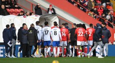 Tragická správa z Anglicka, klub je zdrvený. Zápas po nešťastí nedohrali