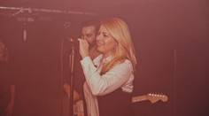 Neformálna Zuzana Čaputová: Návštevou prekvapila na koncerte v krčme