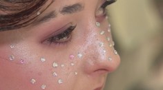 Študenti chytili hrebene a štetce. V súťaži predstavili umelecké diela hodné módnej prehliadky