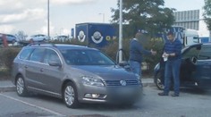 Podvodníci číhajú na svoje obete aj na parkoviskách. Takto lákajú na "výhodnú ponuku"