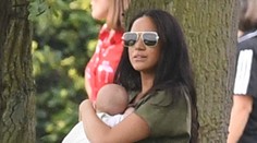 Meghan so synom prvýkrát na verejnosti. Tento moment všetkým zobral dych