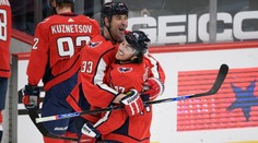 Chára prispel asistenciou k výhre Washingtonu, Tatar 0+1