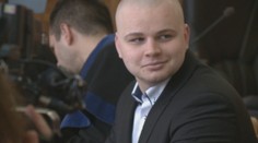 Mazurek na súde namietal znalca. Pýtal sa ho, či je Žid