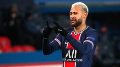 Atalanta postúpila do osemfinále, hetrik Neymara za PSG
