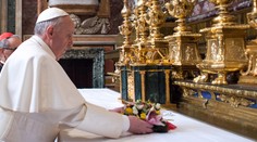 Vatikán odhalil na tajných kontách stovky miliónov eur