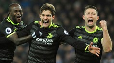 Marcos Alonso dostal trest na tri zápasy za faul na Longa