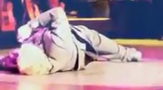 Meat Loaf je v stabilizovanom stave; skolaboval pre "vážnu dehydratáciu"