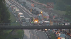 Obrovský kolaps na ceste do Chorvátska. Kamión vrazil do autobusu, kolóny nemajú konca