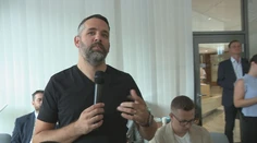 Takto vyzerá deň redaktora spravodajstva v Markíze Ota Váhovského. Počas príprav zažíva množstvo stresu