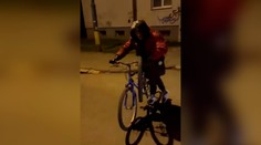 VIDEO: Na vlastné oči videl, ako kradnú bicykle. Tomu, čo nasledovalo, by ste bez videa neuverili