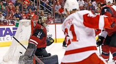 Detroit podľahol Flyers, Tatar si pripísal bod za asistenciu