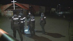 V rómskej osade v Lipanoch opäť nahlásili bombu. Takéto nočné manévre už zažili pred troma týždňami