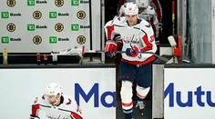 NHL: Chára mení dres, vracia sa do tímu, v ktorom začínal