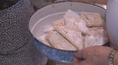 Čo patrí k fašiangom? Hurky, klobásy aj sladké šišky