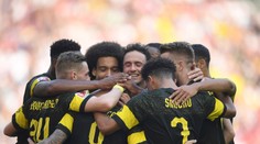 VIDEO: Dortmund zahanbil Stuttgart na jeho trávniku, nezaváhal ani Bayern