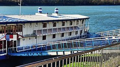 Pre potápajúcu sa loď v Bratislave boli v pohotovosti záchranné zložky