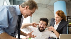 Odborníci bijú na poplach. Šikana na pracovisku je už častý jav