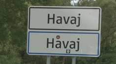 Slovenský Havaj je znova unikát. Má dve tabule s tým istým názvom aj tým istým písmenom