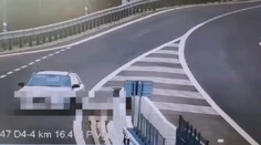 VIDEO: Vodič na diaľnici D4 kilometer cúval. K nešťastiu nechýbalo veľa
