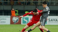 Wales udrel v poslednej možnej chvíli a vybojoval remízu. Česi si pohodlne poradili s „trpaslíkom“