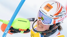 Petra Vlhová v Sestriere opäť neudržala vedúcu pozíciu. Získala však ďalšie pódium