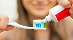 Nepravidelné čistenie zubov môže viesť k rakovine