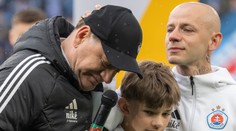 VIDEO: Rozlúčka s Weissovcami a ďalšími legendami víťazná nebola. Michalovce zdolali Slovan prvýkrát v histórii