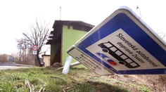 Slovensko bičuje silný vietor. Pozrite si, ktoré okresy sú najviac ohrozené