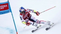 Pinturault získal veľký glóbus i malú trofej za obrák, Adam Žampa nebodoval